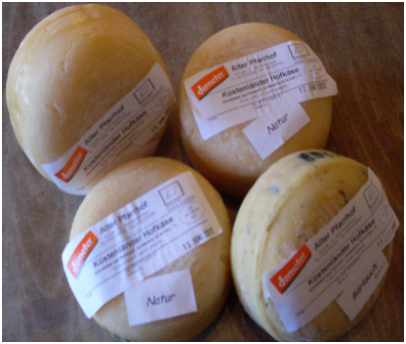Küstenländer Hofkäse 1/2 Laib Insel Rügen